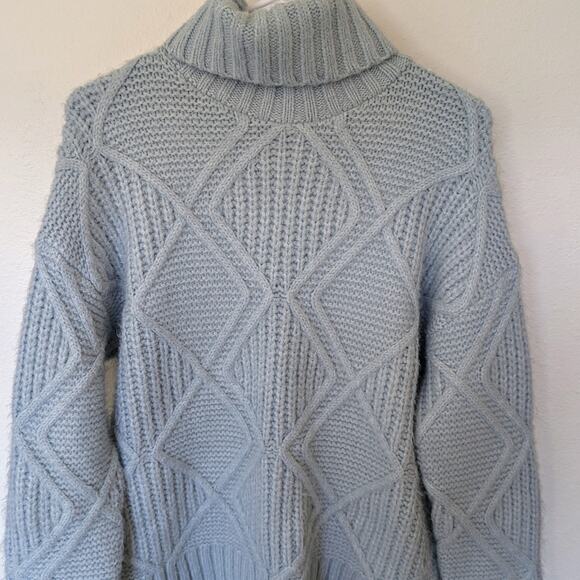 Icy Blue Cable Knit Sweater Classic Prep. Quiet Luxury, Sweater Sz.S Caslon - Picture 7 of 8